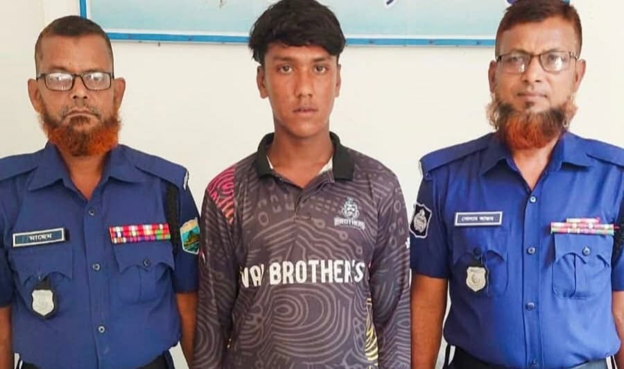 বগুড়ার ধুনটে শিশু বলৎকারের মামলায় ভ্যানচালক গ্রেফতার