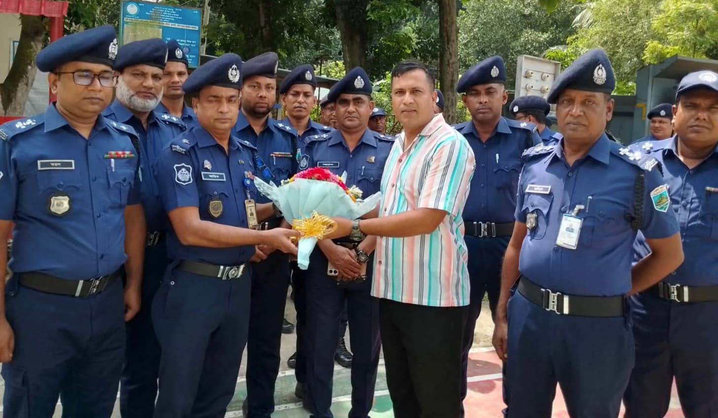 ধুনট থানায় নবাগত অতিরিক্ত পুলিশ সুপার: থানা কেন্দ্রিক সেবা সহজ করার তাগিদ