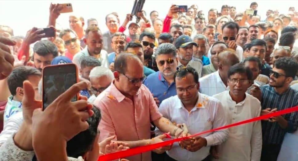 এমপি সিরাজের মাধ্যমে ধুনটে ৬ কোটি টাকার ভবন উদ্বোধন