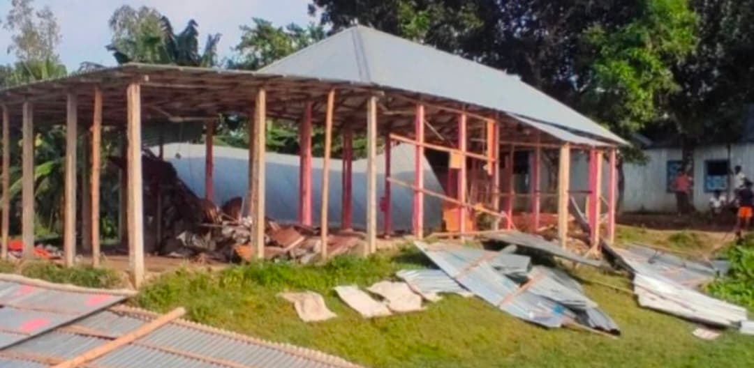 ধুনটে মসজিদে হামলা ও ভাঙচুরের জেরে চরম উত্তেজনা, থানায় দুই পক্ষের মামলা