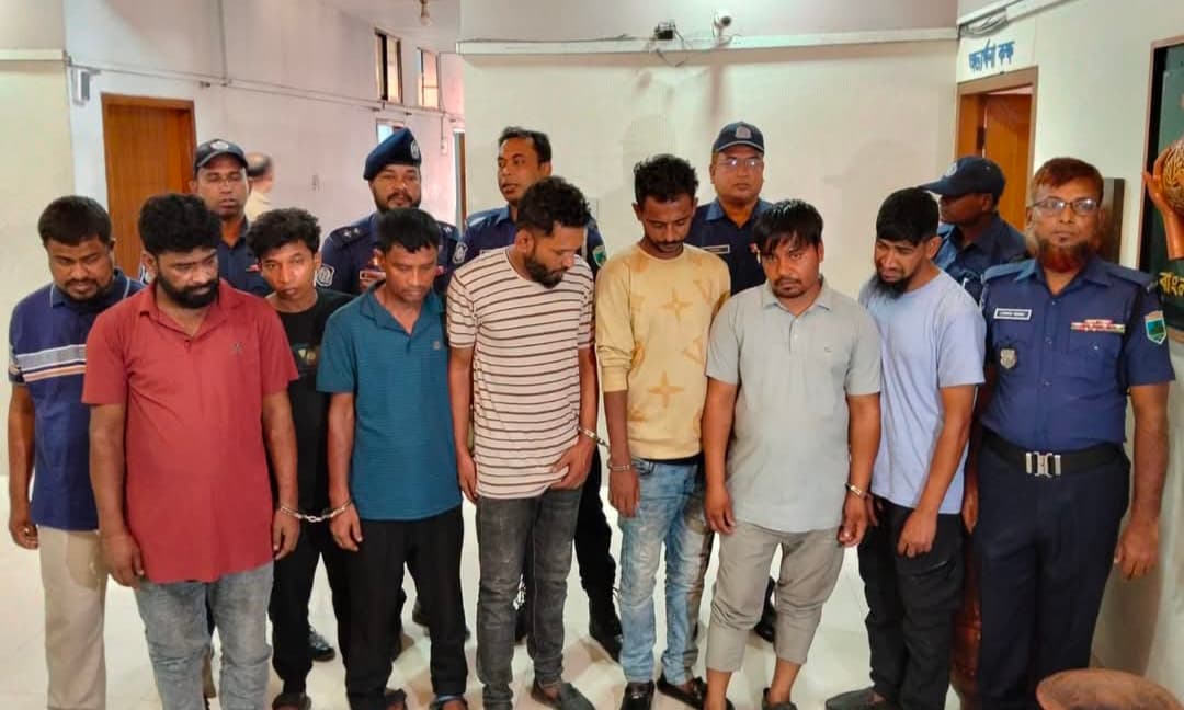 আন্তঃজেলা চোর হলে ১৫১ ধারায় চালান কেন? ধুনটে পুলিশের নাটকীয় পদক্ষেপ